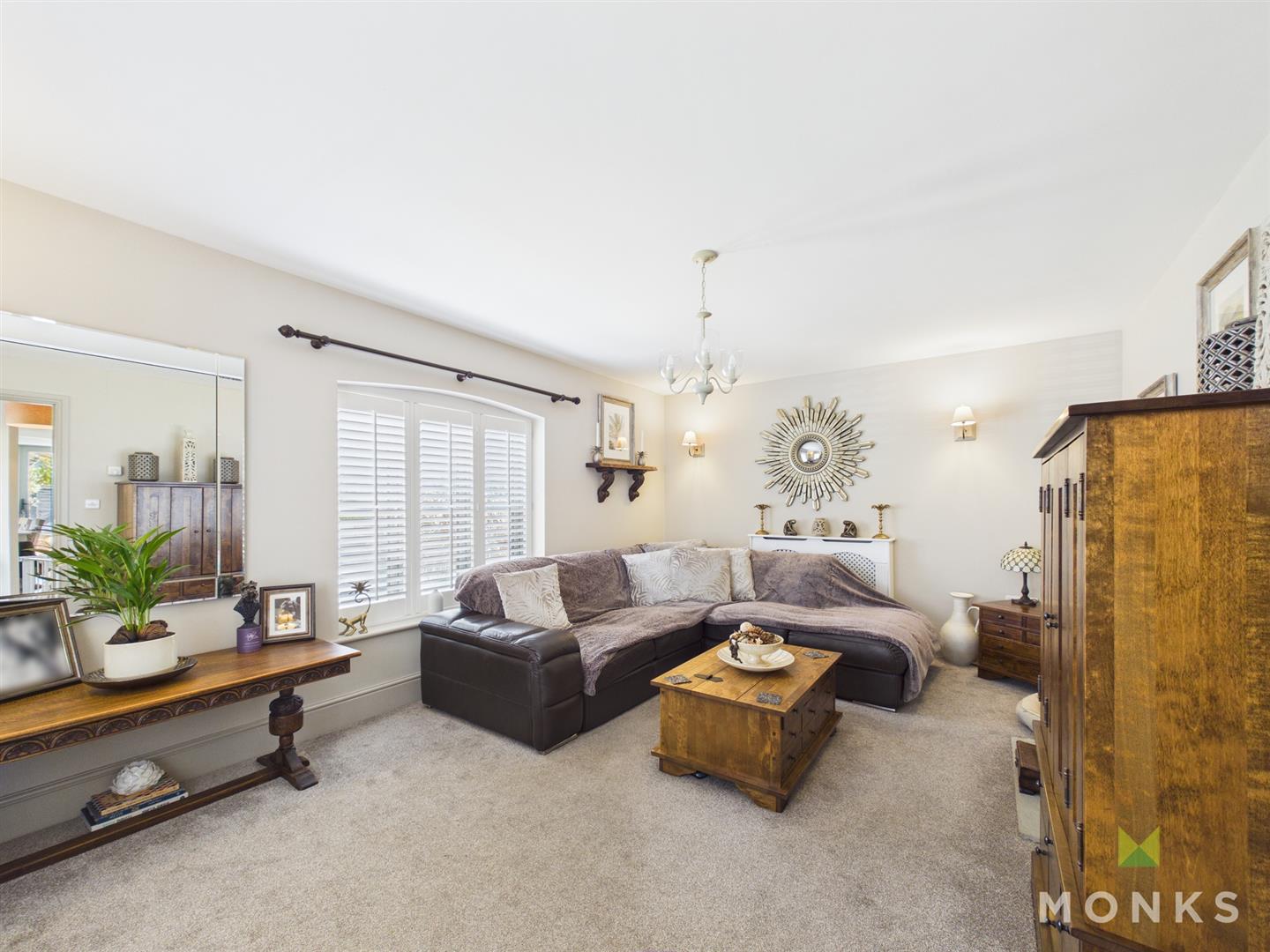 17 Penrhos Court, Whittington, SY11 4FA For Sale